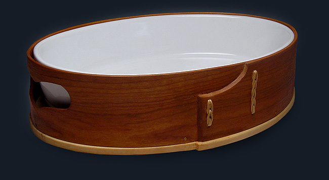 "Svep" Oval Tray with Ceramic Insert